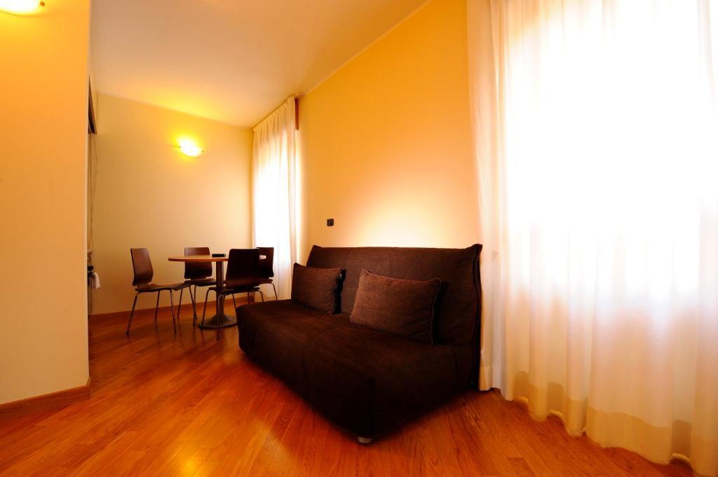 Corvetto Residence Porto Di Mare Milán Habitación foto
