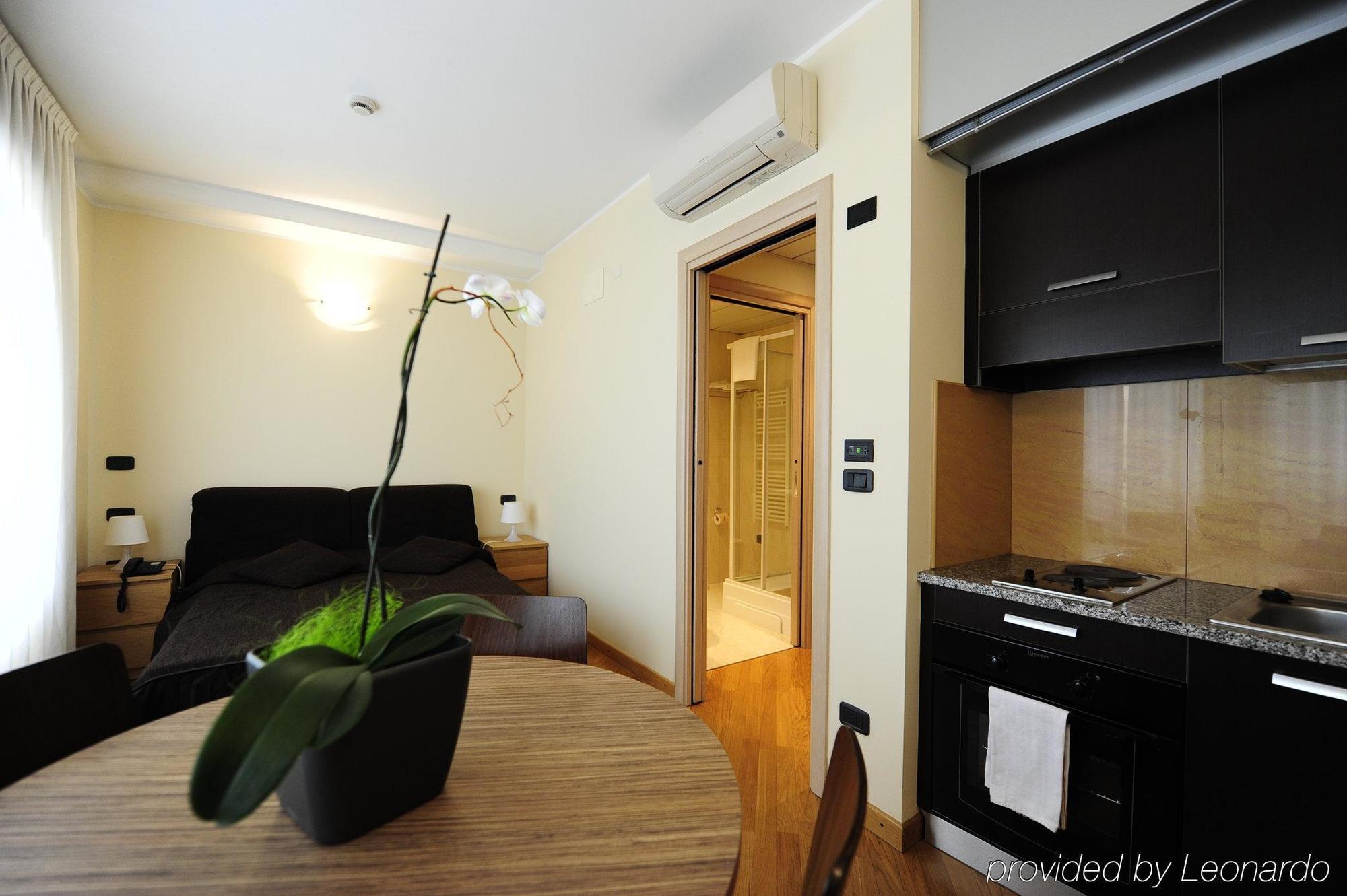 Corvetto Residence Porto Di Mare Milán Habitación foto