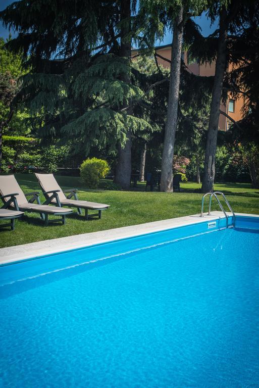 Corvetto Residence Porto Di Mare Milán Exterior foto