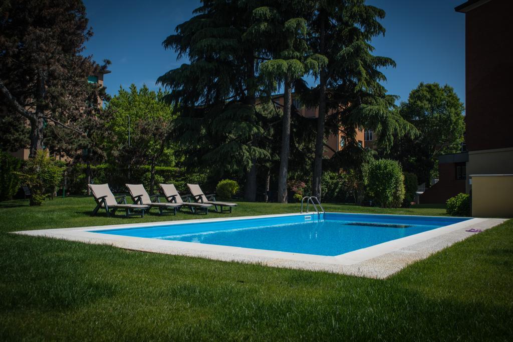 Corvetto Residence Porto Di Mare Milán Exterior foto